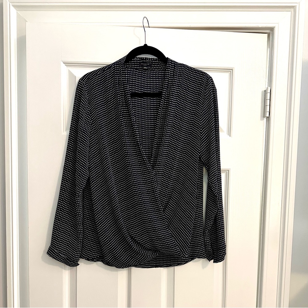 NWOT Ann Taylor Polka Dot Overlap Low Blouse